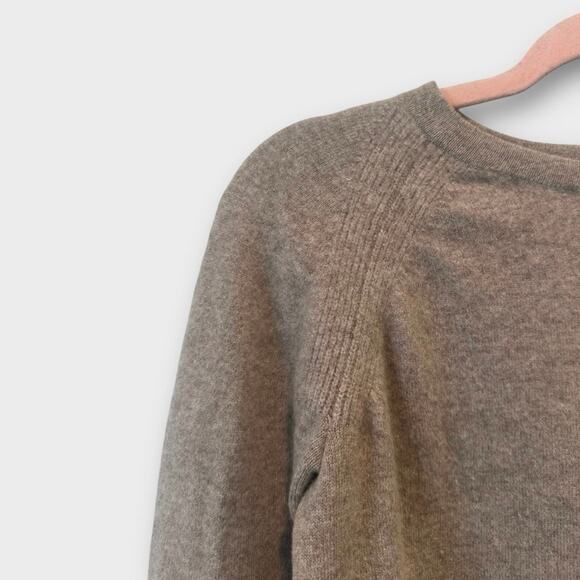 Theory Raglan Classic Crew Neck Soft Cashmere Pullover Sweater Small Minimalist - Picture 5 of 9